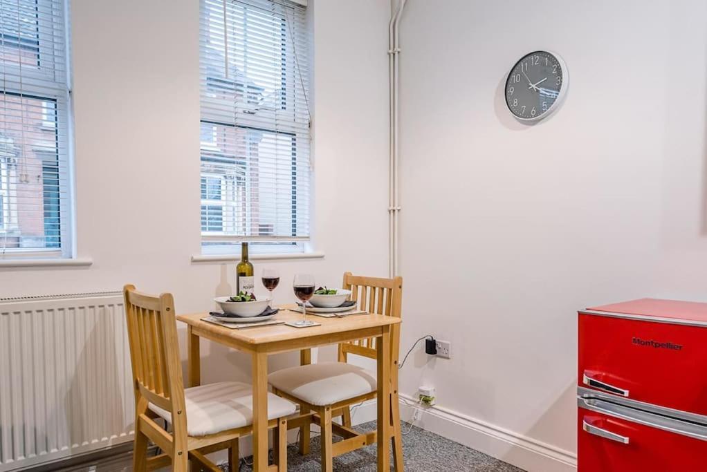 1 Abbey Mews, Leiston Apartment Bagian luar foto
